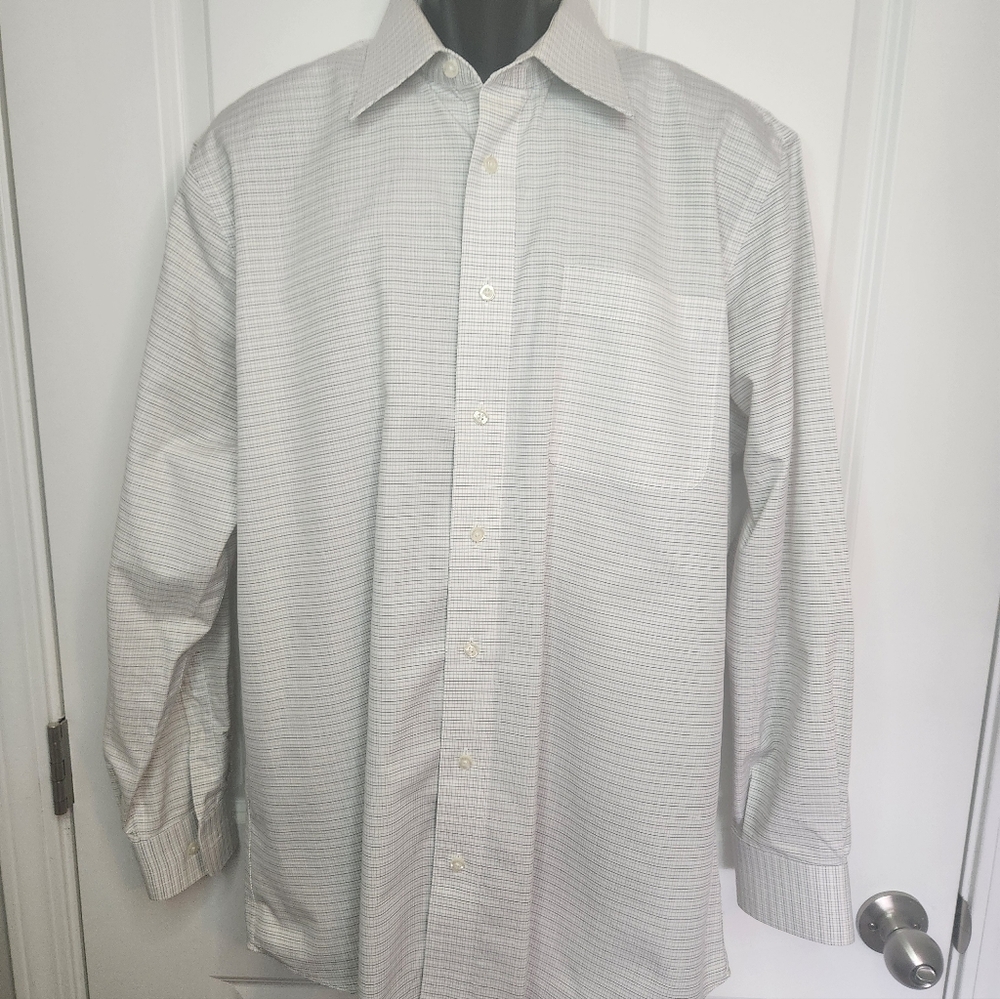 Elegant White Checkered Dress Shirt